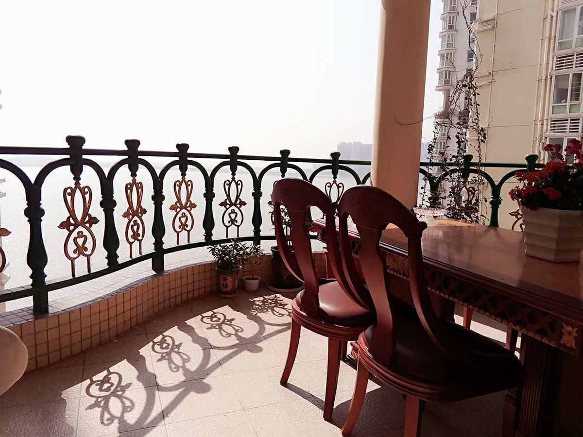 Peninsula Sea View Hostel海景青年旅舍 Чжухай Экстерьер фото